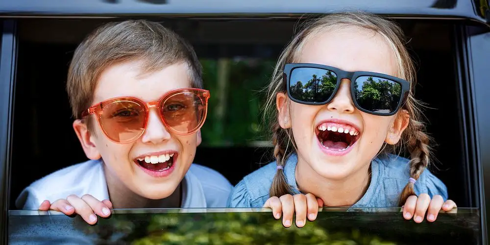 15 Activities That Will Make Your Kids Love Road Trips
