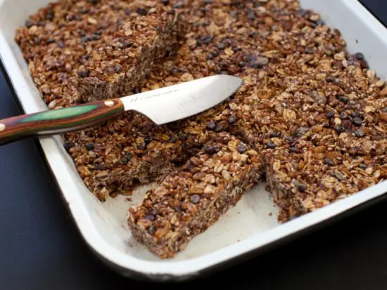 Chocolate-Oat Cereal Bars