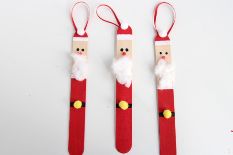 Santa Claus made from popsicle sticks