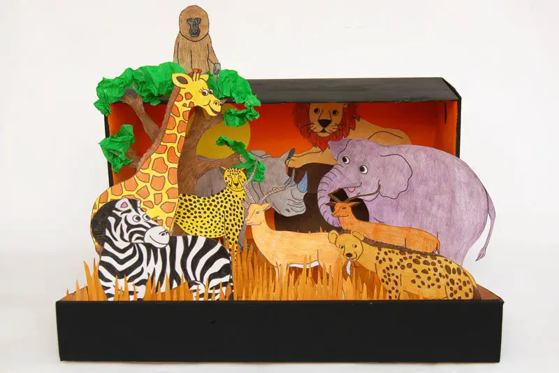 Orangey-Dessert African Savannah Diorama