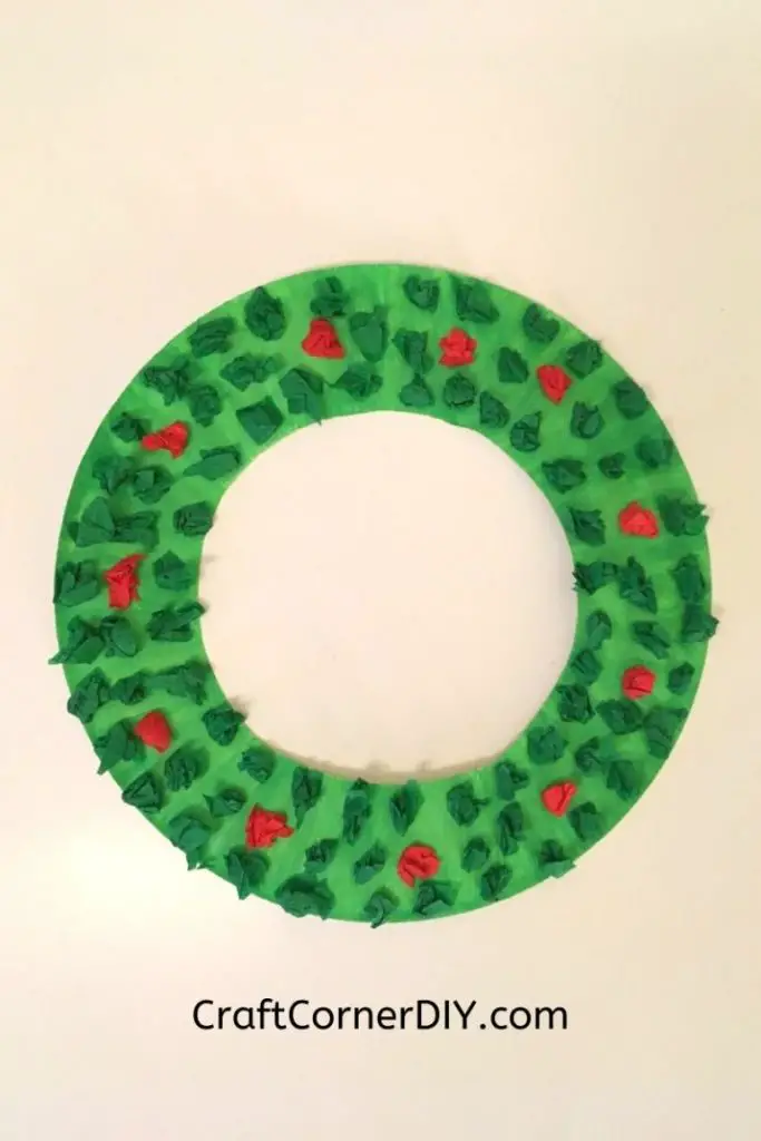 budget-friendly Christmas wreath craft